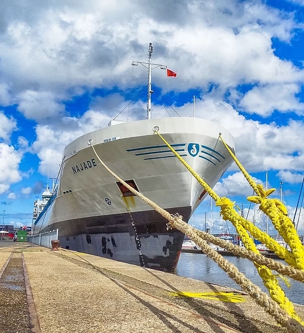port-1574235_1280